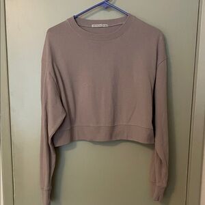 Active USA, large short, wasted sweatshirt.